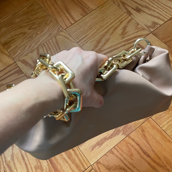 Bottega inspired Beige Dumpling Bag with Gold Chain - Picture 14 of 16